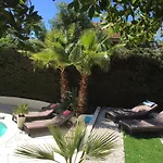 Bed & Breakfast Bed,kitchen And Swimming Pool Esterel 2*