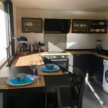 Couette-café Bed,kitchen And Swimming Pool Esterel 2*