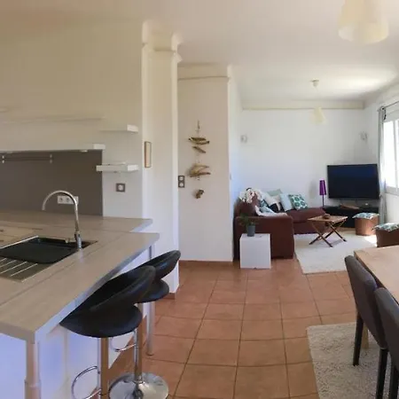 Bed,kitchen And Swimming Pool Esterel 2*